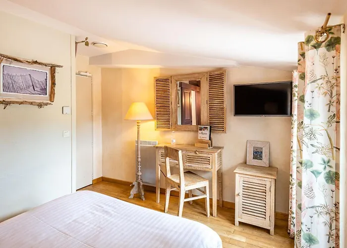 Hotel Le Resinier